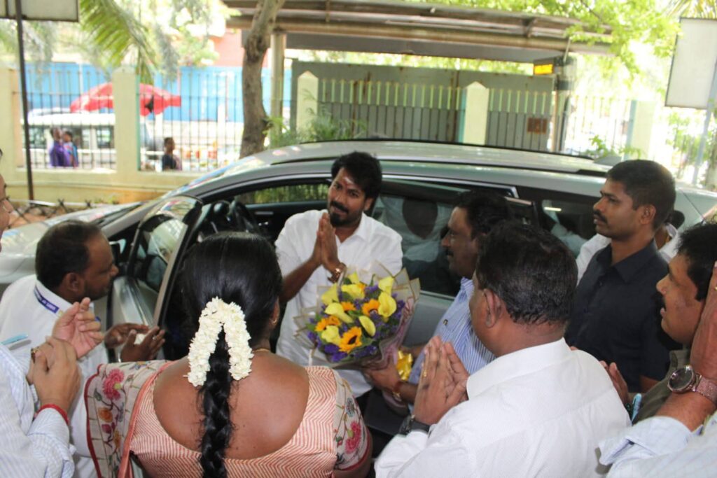 வேளாண்துறை தலைமை அலுவலகத்தில் புதிய அமைச்சர் வினோத் ரவி நேரில் ஆய்வு