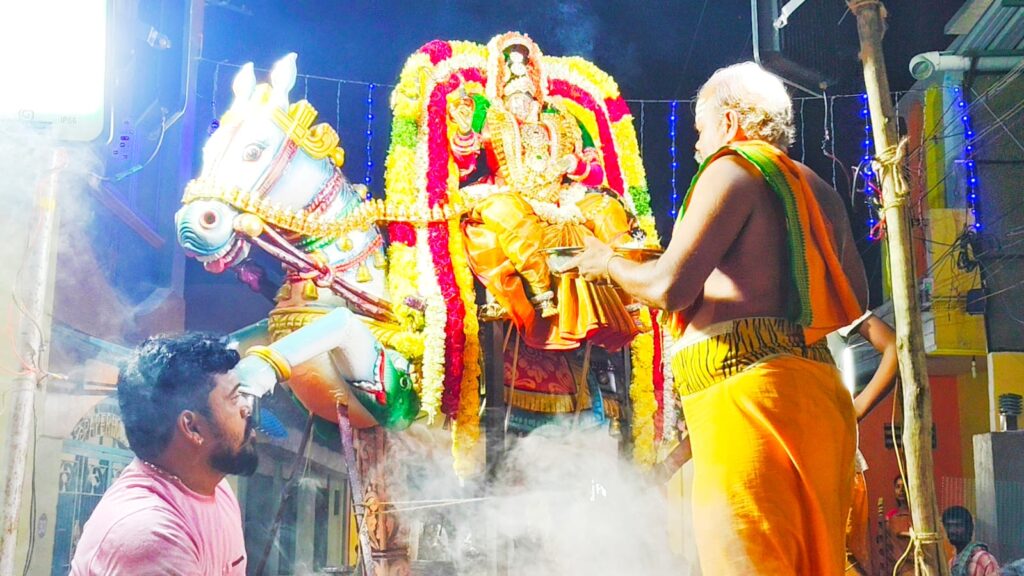 கும்பகோணத்தில் ஆதி ஸ்ரீ சாந்தகுண மாரியம்மன் ஆலய மகோத்சவம்
